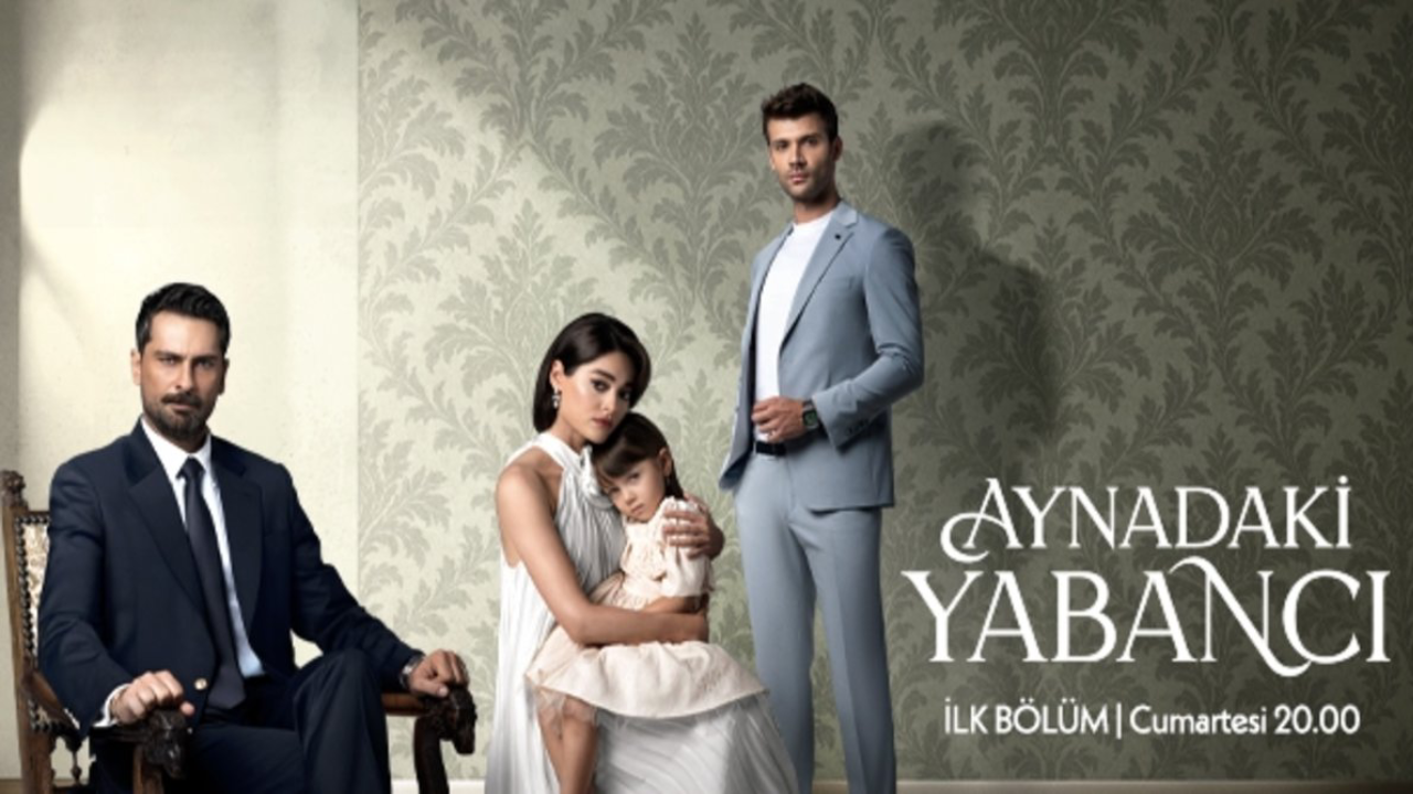 مسلسل غريب في المرآة الحلقة 2 الثانية مترجمة HD